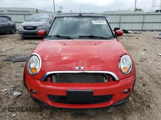 2012 MINI Convertible with VIN WMWZN3C58CT134224, listed as a Copart auction lot 57610015 with 141,394 mi miles and Salvage title. Bid and sale history available at DreamBid. Image 5.