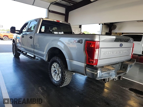2020 Ford F-250 XL z VIN 1FT7W2B69LED71045, wystawiony jako IAAI lot #42811289 z przebiegiem 102 853 mil mil oraz . Historia ofert i sprzedaży dostępna na DreamBid. Obrazek 19.