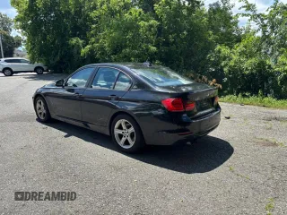 2013 BMW 3 Series 328i xDrive with VIN WBA3B5G57DNS00448, listed as a Copart auction lot 63165005 with 190,464 mi miles and Clean title. Bid and sale history available at DreamBid. Image 3.