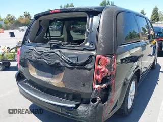 2018 Dodge Grand Caravan SXT z VIN 2C4RDGCG1JR223362, wystawiony jako IAAI lot #42317394 z przebiegiem 70 937 mil mil oraz . Historia ofert i sprzedaży dostępna na DreamBid. Obrazek 6.
