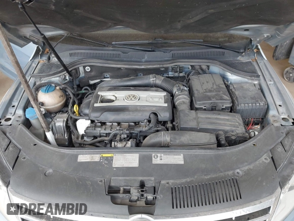 2013 Volkswagen CC Sport with VIN WVWBP7AN1DE567561, listed as a IAAI auction lot 42174906 with 157,827 mi miles. Bid and sale history available at carsss.com. Image 10.