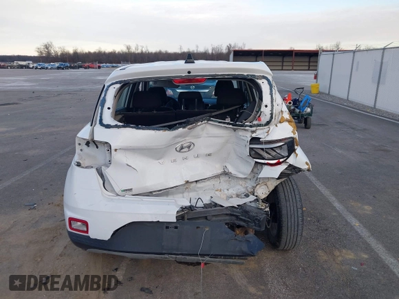 2021 Hyundai Venue SE with VIN KMHRB8A36MU068032, listed as a IAAI auction lot 41083579 with 100,598 mi miles and . Bid and sale history available at DreamBid. Image 17.