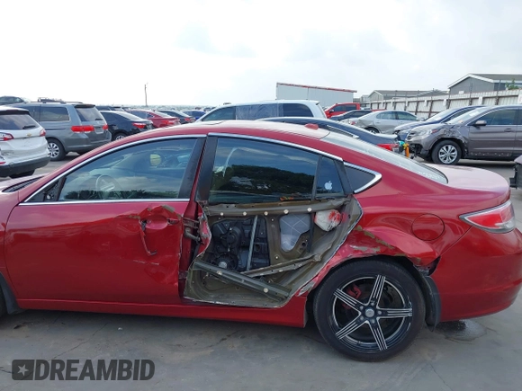 2009 Mazda 6 S Grand Touring with VIN 1YVHP82B895M20692, listed as a IAAI auction lot 42134552 with 264,332 mi miles and . Bid and sale history available at DreamBid. Image 6.