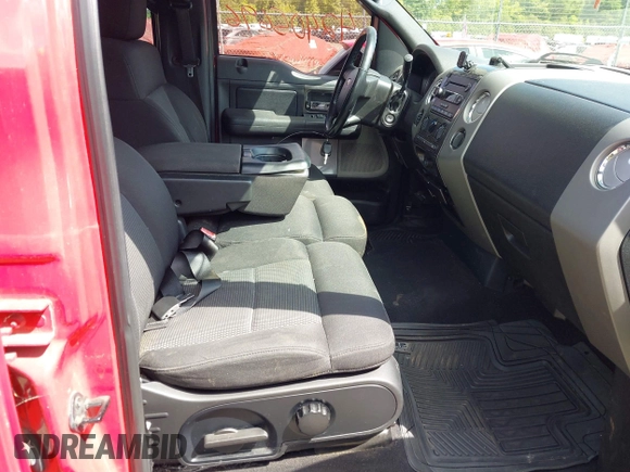 2004 Ford F-150 XLT с VIN 1FTPW145X4KA60225, выставлен на аукционе IAAI как лот 42405696 с пробегом 151 805 миль миль и . История ставок и продаж доступна на DreamBid. Изображение 5.