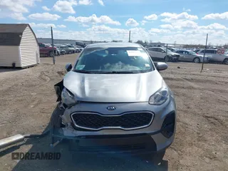 2021 Kia Sportage LX with VIN KNDPM3AC5M7894507, listed as a IAAI auction lot 41885913 with 92,035 mi miles. Bid and sale history available at carsss.com. Image 11.