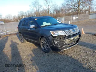 2016 Ford Explorer Platinum z VIN 1FM5K8HT8GGC59412, wystawiony jako IAAI lot #41859172 z przebiegiem 101 631 mil mil oraz . Historia ofert i sprzedaży dostępna na DreamBid. Obrazek 1.