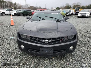 2011 Chevrolet Camaro 1LT with VIN 2G1FB3DD4B9187442, listed as a Copart auction lot 84389404 with 104,892 mi miles and Clean Title. Bid and sale history available at carsss.com. Image 5.