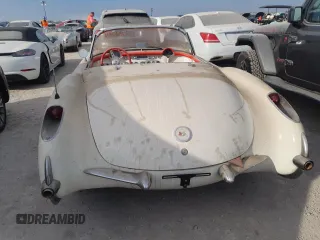 1956 Chevrolet Corvette с VIN E56S001613, выставлен на аукционе Copart как лот 75833614 с пробегом 5 646 миль миль и Списание • Salvage title. История ставок и продаж доступна на DreamBid. Изображение 6.