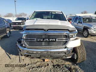 2020 Ram 1500 Laramie with VIN 1C6SRFJM6LN208434, listed as a Copart auction lot 89004015 with 64,786 mi miles and Salvage title. Bid and sale history available at DreamBid. Image 5.