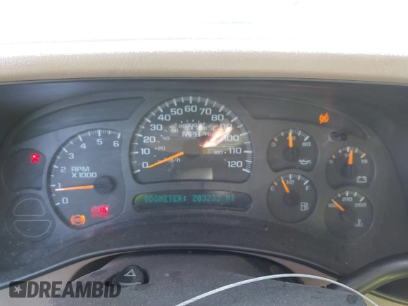 2004 GMC Yukon XL SLT with VIN 3GKEC16Z34G260469, listed as a IAAI auction lot 41557188 with 203,233 mi miles. Bid and sale history available at carsss.com. Image 15.