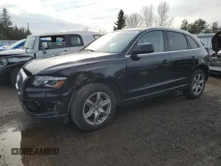 2011 Audi Q5 Premium z VIN WA1LFCFP0BA099993, wystawiony jako Copart lot #82974014 z przebiegiem 221 902 mil mil oraz Szkoda całkowita • Salvage title. Historia ofert i sprzedaży dostępna na DreamBid. Obrazek 1.