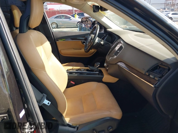 2016 Volvo XC90 T6 Momentum z VIN YV4A22PK7G1069884, wystawiony jako IAAI lot #42247951 z przebiegiem 116 640 mil mil oraz . Historia ofert i sprzedaży dostępna na DreamBid. Obrazek 5.