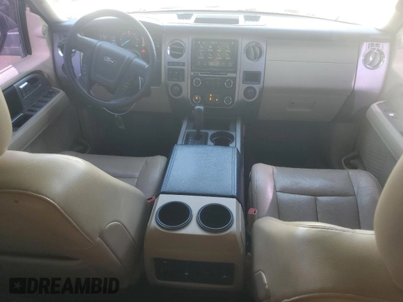 2016 Ford Expedition XLT with VIN 1FMJU1JTXGEF55733, listed as a Copart auction lot 61854995 with 137,941 mi miles and Clean title. Bid and sale history available at DreamBid. Image 8.