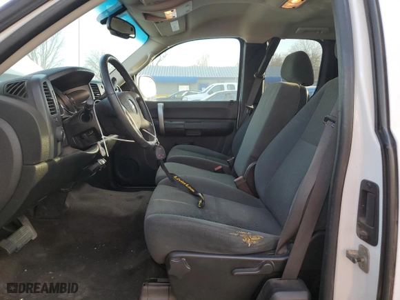 2008 Chevrolet Silverado 1500 LT w/1LT with VIN 2GCEC19J381327958, listed as a Copart auction lot 43563825 with 103,391 mi miles and Salvage Title. Bid and sale history available at carsss.com. Image 7.
