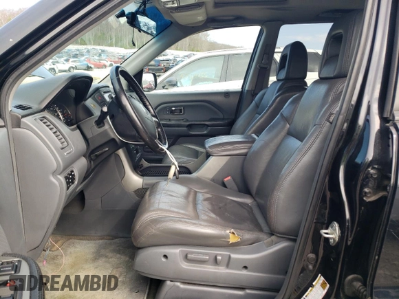 2005 Honda Pilot EX-L with VIN 5FNYF18515B035128, listed as a Copart auction lot 52935285 with 184,566 mi miles and Clean Title. Bid and sale history available at carsss.com. Image 7.