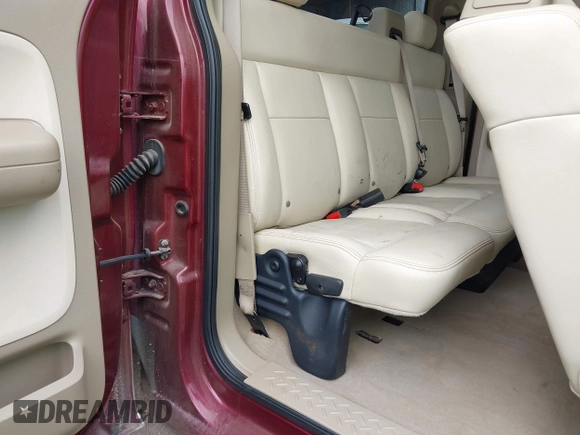 2004 Ford F-150 XLT with VIN 1FTPX14574NB92662, listed as a IAAI auction lot 41924652 with 141,694 mi miles and . Bid and sale history available at carsss.com. Image 8.