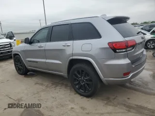 2019 Jeep Grand Cherokee Altitude with VIN 1C4RJEAG8KC698551, listed as a Copart auction lot 52080915 with 69,925 mi miles and Clean title. Bid and sale history available at DreamBid. Image 2.