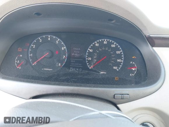 2009 Hyundai Azera Limited with VIN KMHFC46F19A373801, listed as a IAAI auction lot 41481510 with 186,248 mi miles and . Bid and sale history available at DreamBid. Image 7.