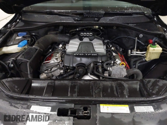 2015 Audi Q7 Premium Plus with VIN WA1LGAFE2FD005746, listed as a IAAI auction lot 42143924 with 143,835 mi miles and . Bid and sale history available at DreamBid. Image 10.