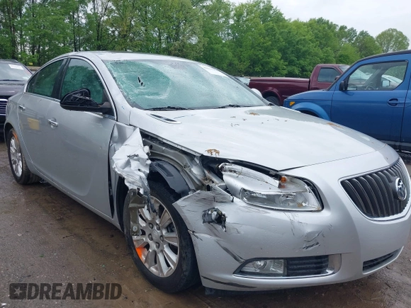2012 Buick Regal Premium 1 z VIN 2G4GS5ER6C9129055, wystawiony jako IAAI lot #42113998 z przebiegiem 113 871 mil mil oraz . Historia ofert i sprzedaży dostępna na DreamBid. Obrazek 6.