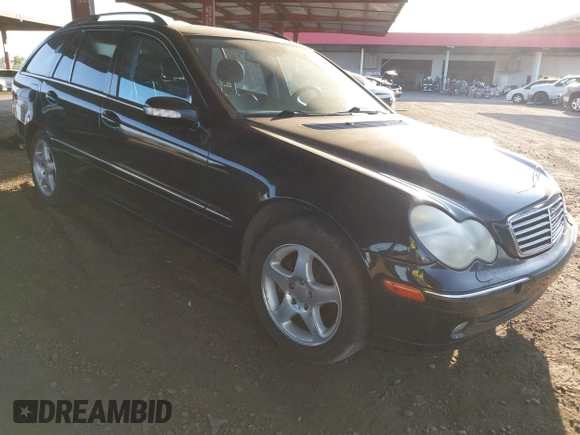 2002 Mercedes-Benz C 230/260/280/320 with VIN WDBRH64J92F163962, listed as a IAAI auction lot 42450686 with Not provided miles and . Bid and sale history available at DreamBid. Image 1.