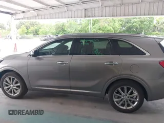 2017 Kia Sorento SX with VIN 5XYPK4A59HG291257, listed as a IAAI auction lot 42450031 with 68,734 mi miles and . Bid and sale history available at DreamBid. Image 15.