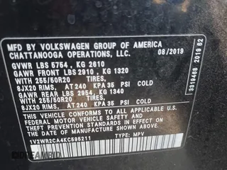 2019 Volkswagen Atlas SE z VIN 1V2WR2CA4KC595211, wystawiony jako IAAI lot #41986643 z przebiegiem 96 299 mil mil oraz . Historia ofert i sprzedaży dostępna na DreamBid. Obrazek 9.