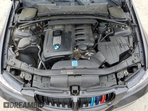 2008 BMW 3 Series 328i with VIN WBAVA33538K054935, listed as a Copart auction lot 60644785 with 308,200 mi miles and Salvage title. Bid and sale history available at DreamBid. Image 11.