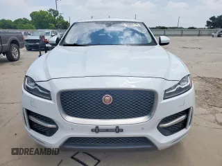 2017 Jaguar F-Pace 35t R-Sport с VIN SADCL2BV6HA072842, выставлен на аукционе Copart как лот 56602175 с пробегом 116 012 миль миль и Списание • Salvage title. История ставок и продаж доступна на DreamBid. Изображение 5.