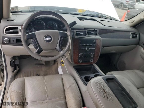 2007 Chevrolet Suburban LTZ with VIN 1GNFC16027J226258, listed as a Copart auction lot 45902205 with 0 mi miles and Salvage Title. Bid and sale history available at carsss.com. Image 8.