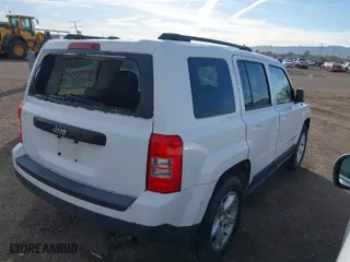 2015 Jeep Patriot Sport with VIN 1C4NJPBB2FD157427, listed as a IAAI auction lot 41819957 with 106,614 mi miles. Bid and sale history available at carsss.com. Image 4.
