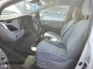 2020 Toyota Sienna LE Auto Access Seat with VIN 5TDKZ3DC8LS067046, listed as a Copart auction lot 68839594 with 48,422 mi miles and Salvage Title. Bid and sale history available at carsss.com. Image 7.