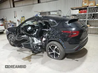 2024 Chevrolet Trax 1RS with VIN KL77LGE28RC007022, listed as a Copart auction lot 49205865 with 43,123 mi miles and Salvage Title. Bid and sale history available at carsss.com. Image 2.