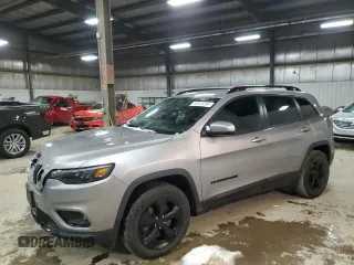 2019 Jeep Cherokee Latitude Plus with VIN 1C4PJMLB2KD367039, listed as a Copart auction lot 44924295 with 61,277 mi miles and Salvage Title. Bid and sale history available at carsss.com. Image 1.