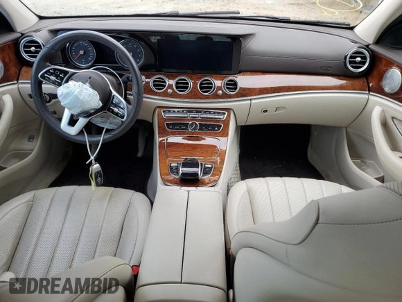 2019 Mercedes-Benz E 450 with VIN WDDZF6JBXKA565531, listed as a Copart auction lot 88964645 with Not Provided miles and Salvage Title. Bid and sale history available at DreamBid. Image 8.
