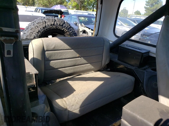 1990 Jeep Wrangler "S" with VIN 2J4FY19EXLJ514139, listed as a Copart auction lot 47270535 with 160,324 mi miles and Clean Title. Bid and sale history available at carsss.com. Image 10.