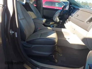 2018 Kia Sedona LX with VIN KNDMB5C15J6399953, listed as a IAAI auction lot 41472282 with 157,552 mi miles. Bid and sale history available at carsss.com. Image 5.