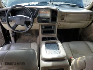 2003 Chevrolet Suburban LS with VIN 3GNEC16T03G150153, listed as a Copart auction lot 46333895 with 189,664 mi miles and Salvage Title. Bid and sale history available at carsss.com. Image 8.