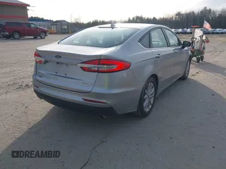 2020 Ford Fusion SE with VIN 3FA6P0HD2LR142227, listed as a IAAI auction lot 41934155 with 51,073 mi miles. Bid and sale history available at carsss.com. Image 4.