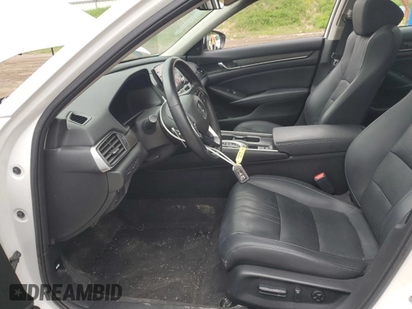 2018 Honda Accord Touring with VIN 1HGCV2F96JA002526, listed as a Copart auction lot 56630335 with 39,014 mi miles and Clean title. Bid and sale history available at DreamBid. Image 7.