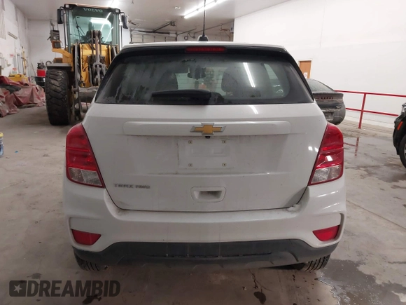 2017 Chevrolet Trax LS with VIN KL7CJNSB3HB127456, listed as a IAAI auction lot 41602979 with 73,564 mi miles. Bid and sale history available at carsss.com. Image 16.