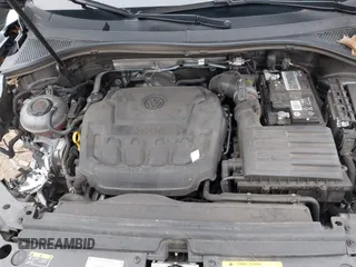2020 Volkswagen Tiguan SE with VIN 3VV3B7AX7LM163193, listed as a IAAI auction lot 41751571 with 32,352 mi miles and . Bid and sale history available at DreamBid. Image 10.