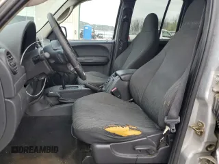 2004 Jeep Liberty Sport with VIN 1J4GL48KX4W195315, listed as a Copart auction lot 51064875 with 260,432 mi miles and Salvage Title. Bid and sale history available at carsss.com. Image 7.