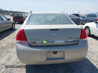 2009 Chevrolet Impala LS with VIN 2G1WB57K991318217, listed as a IAAI auction lot 42048724 with 259,771 mi miles and . Bid and sale history available at DreamBid. Image 16.