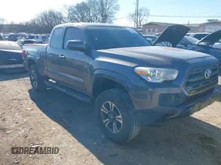 2016 Toyota Tacoma SR with VIN 5TFRX5GN0GX071363, listed as a IAAI auction lot 41258157 with 150,930 mi miles. Bid and sale history available at carsss.com. Image 1.