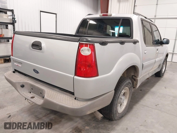 2002 Ford Explorer Sport Trac Value z VIN 1FMZU67E62UC06687, wystawiony jako IAAI lot #42436166 z przebiegiem 171 516 mil mil oraz . Historia ofert i sprzedaży dostępna na DreamBid. Obrazek 4.