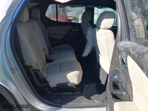 2022 Chevrolet Traverse LS with VIN 1GNERFKW4NJ129769, listed as a IAAI auction lot 41149325 with 86,100 mi miles. Bid and sale history available at carsss.com. Image 8.