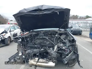 2017 Chevrolet Suburban LT z VIN 1GNSKHKC2HR315082, wystawiony jako IAAI lot #41545420 z przebiegiem 117 565 mil mil oraz . Historia ofert i sprzedaży dostępna na DreamBid. Obrazek 12.