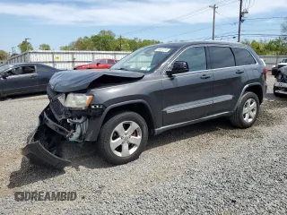 2011 Jeep Grand Cherokee Laredo z VIN 1J4RR4GG8BC738468, wystawiony jako Copart lot #54907215 z przebiegiem 182 576 mil mil oraz Szkoda całkowita • Salvage title. Historia ofert i sprzedaży dostępna na DreamBid. Obrazek 1.