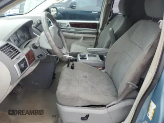 2010 Chrysler Town & Country Touring with VIN 2A4RR5D19AR170145, listed as a Copart auction lot 54665135 with 184,351 mi miles and Salvage Title. Bid and sale history available at DreamBid. Image 7.